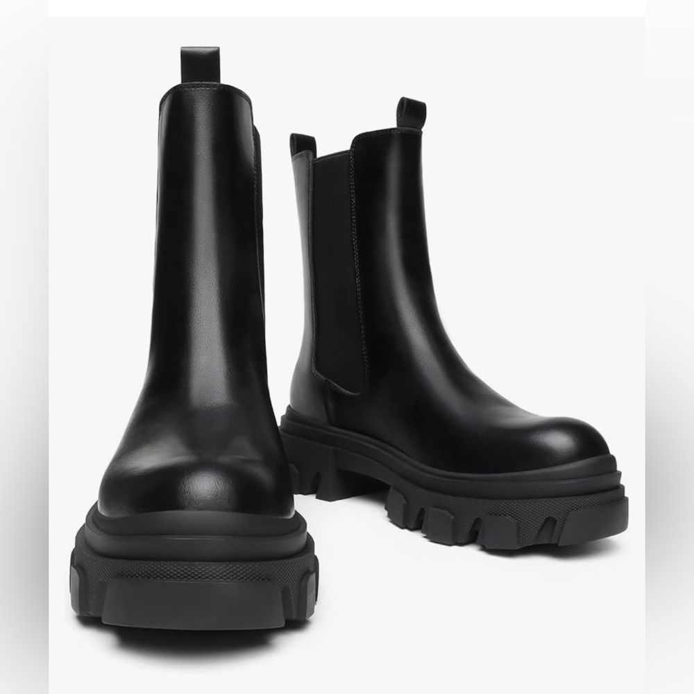 DREAM PAIRS Women's Platform Chelsea Boots Lug Sole Combat Mid Calf Slip On